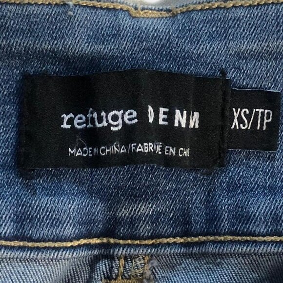 Refuge Mini Cargo Skirt - Picture 2 of 3